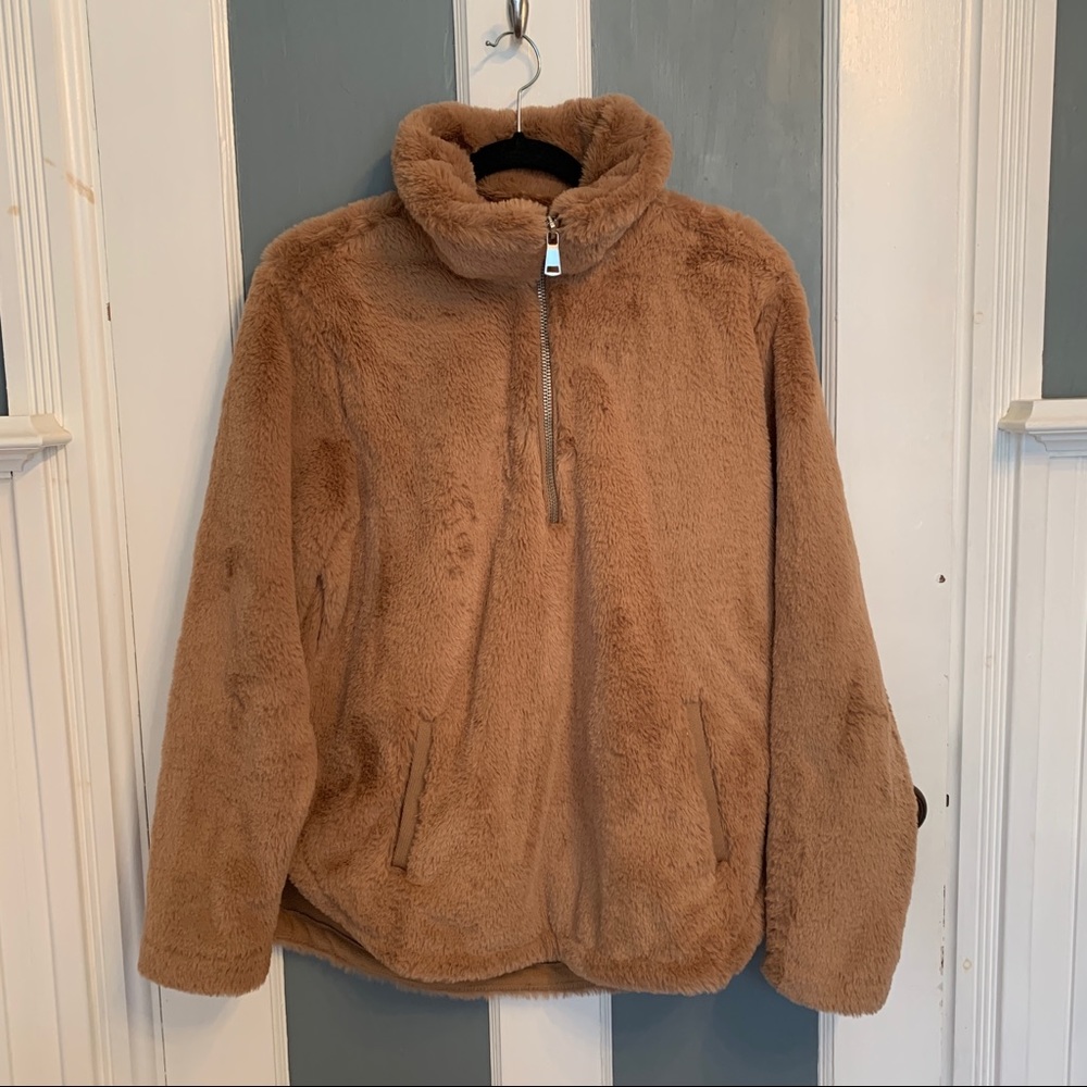 NWT A&F Faux Fur Qr Zip